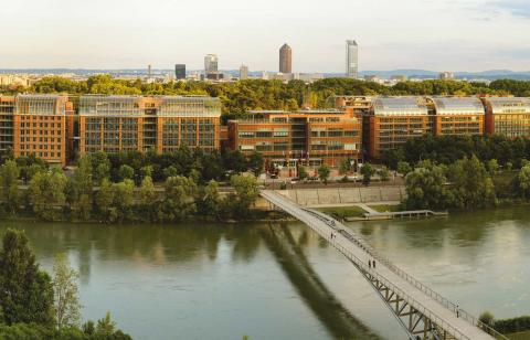 Dive behind the scenes at the Lyon Convention Center!